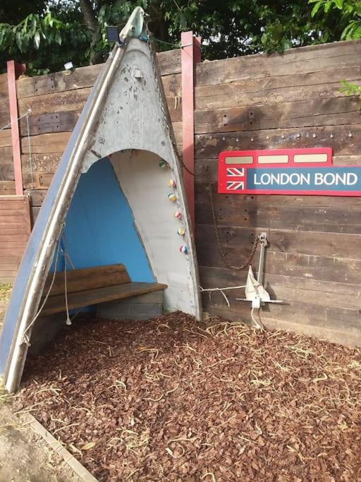 Rockets'S Retreat Βίλα Bursledon Εξωτερικό φωτογραφία